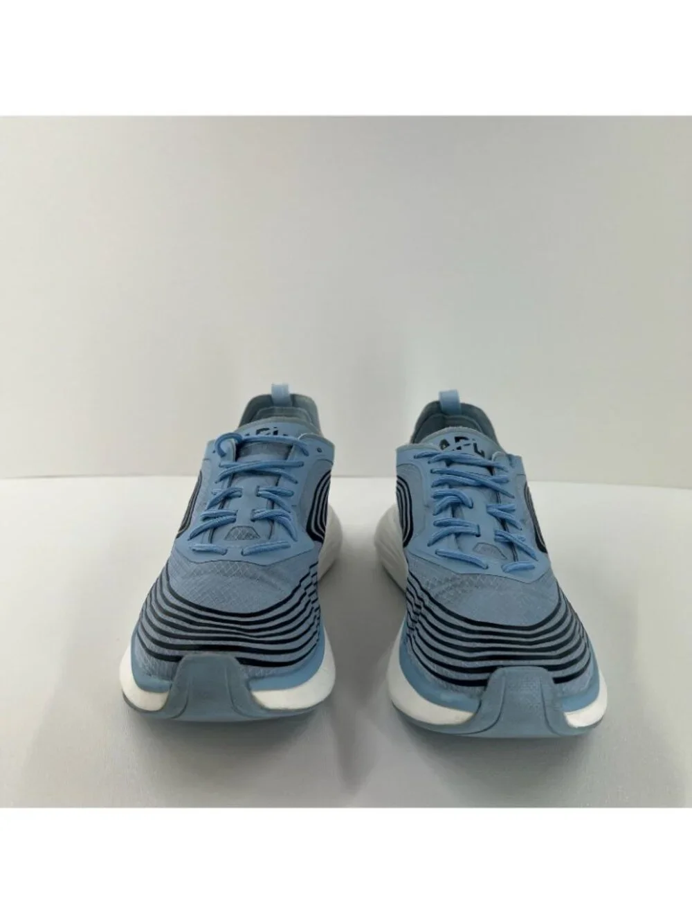 APL TechLoom Streamline Running Shoes Womens 9 Low Top Sneakers 0821XC Ice Blue